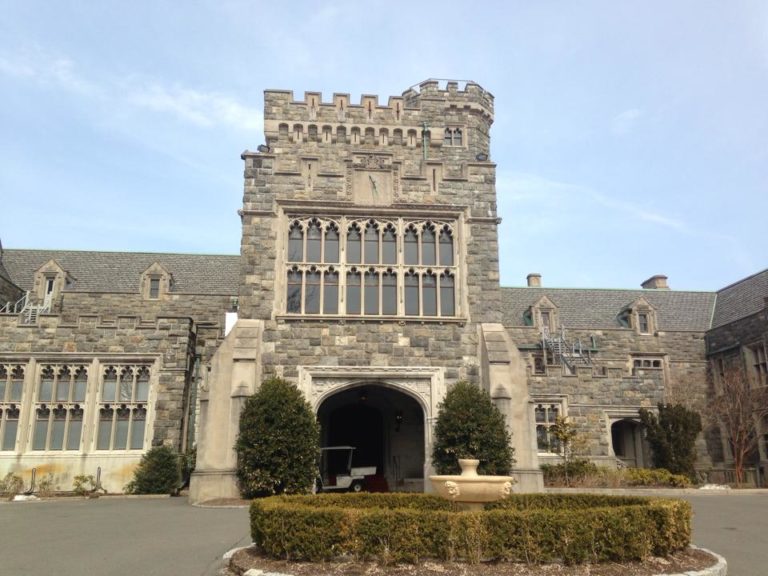 10013928 10201625244898084 409010997 n 768x576